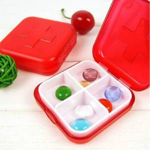 Porta pastillas personal con 4 espacios